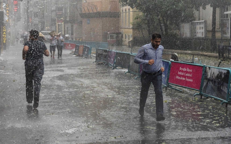 Meteoroloji'den Kritik Uyarı Geldi! Bu İllerde Yaşayanlar Önleminizi Alın